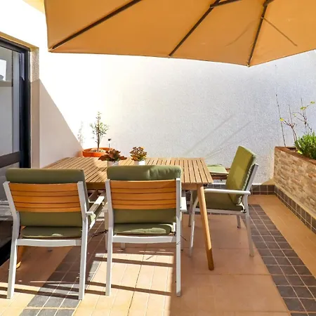 Magnolia Mar Garden & Sea * Lagos