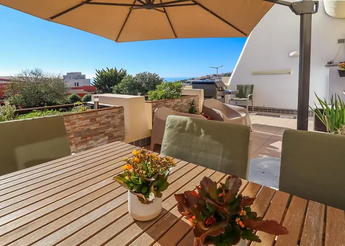 Magnolia Mar Garden & Sea アパート *